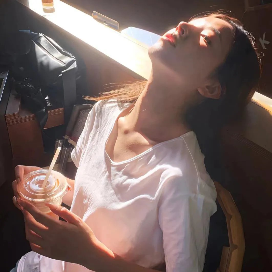 女麻吉